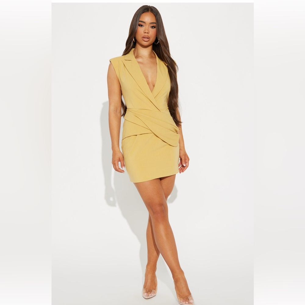Elegant Mustard mini Dress